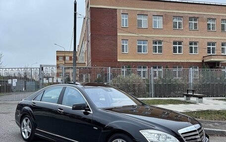 Mercedes-Benz S-Класс, 2011 год, 1 650 000 рублей, 4 фотография