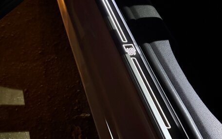 Audi A4, 2017 год, 2 750 000 рублей, 31 фотография