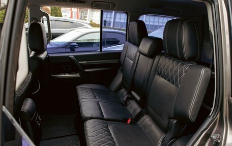 Mitsubishi Pajero IV, 2012 год, 1 795 000 рублей, 17 фотография