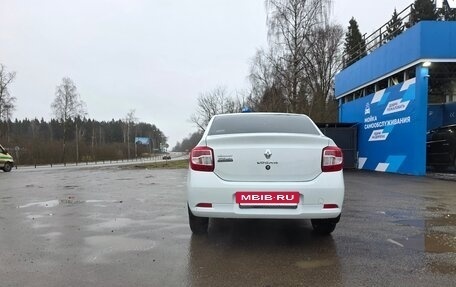 Renault Logan II, 2018 год, 650 000 рублей, 4 фотография