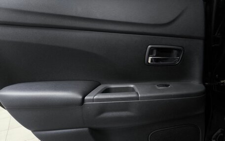 Mitsubishi ASX I рестайлинг, 2012 год, 999 000 рублей, 18 фотография