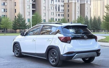 Toyota Yaris XP150 рестайлинг, 2022 год, 1 200 077 рублей, 6 фотография