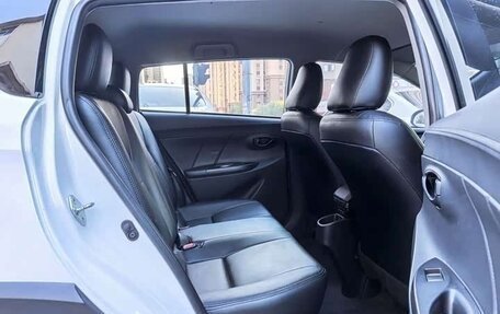 Toyota Yaris XP150 рестайлинг, 2022 год, 1 200 077 рублей, 15 фотография