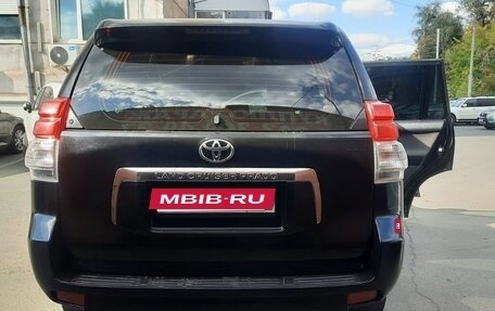 Toyota Land Cruiser Prado 150 рестайлинг 2, 2013 год, 1 647 000 рублей, 8 фотография