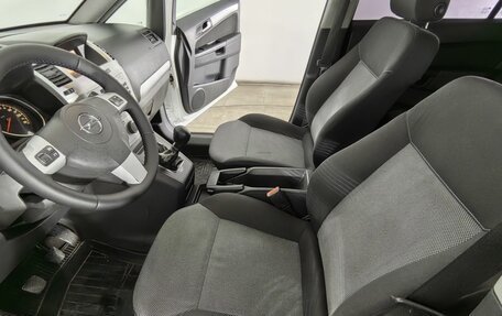 Opel Zafira B, 2012 год, 720 000 рублей, 21 фотография