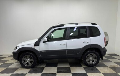 Chevrolet Niva I рестайлинг, 2018 год, 850 000 рублей, 8 фотография