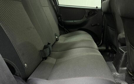 Chevrolet Niva I рестайлинг, 2018 год, 850 000 рублей, 11 фотография