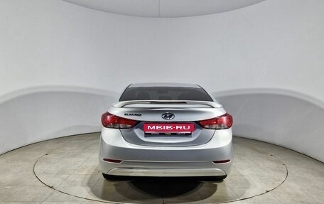 Hyundai Elantra V, 2014 год, 700 000 рублей, 10 фотография