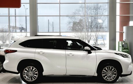 Toyota Highlander, 2025 год, 6 300 000 рублей, 4 фотография