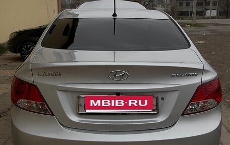 Hyundai Solaris II рестайлинг, 2012 год, 890 000 рублей, 3 фотография