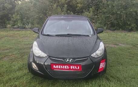 Hyundai Elantra V, 2011 год, 570 000 рублей, 2 фотография