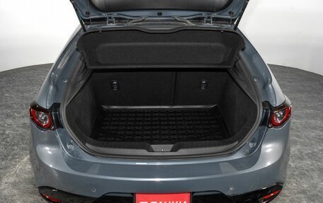 Mazda 3, 2019 год, 1 650 000 рублей, 18 фотография