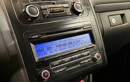 Volkswagen Touran III, 2010 год, 895 000 рублей, 12 фотография