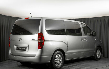 Hyundai H-1 II рестайлинг, 2016 год, 2 300 150 рублей, 5 фотография