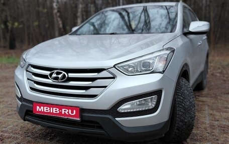 Hyundai Santa Fe III рестайлинг, 2013 год, 1 495 000 рублей, 1 фотография