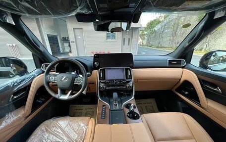 Lexus LX, 2025 год, 25 872 226 рублей, 5 фотография