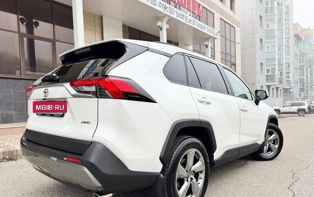 Toyota RAV4, 2020 год, 4 750 000 рублей, 3 фотография