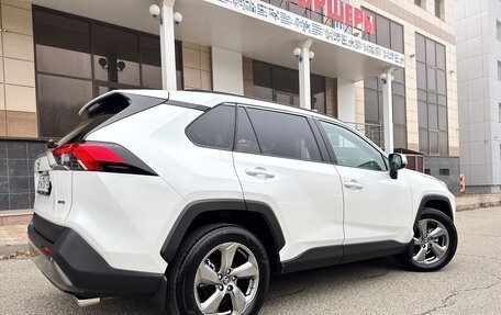 Toyota RAV4, 2020 год, 4 750 000 рублей, 25 фотография