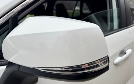 Toyota RAV4, 2020 год, 4 750 000 рублей, 30 фотография