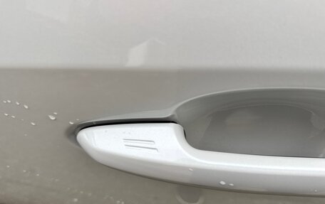 Toyota RAV4, 2020 год, 4 750 000 рублей, 34 фотография