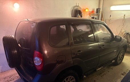 Chevrolet Niva I рестайлинг, 2009 год, 550 000 рублей, 5 фотография