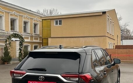 Toyota RAV4, 2020 год, 3 700 000 рублей, 4 фотография