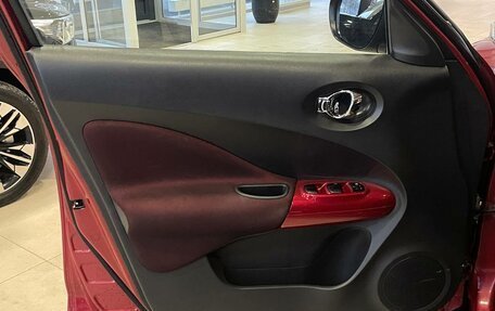 Nissan Juke II, 2011 год, 899 000 рублей, 7 фотография