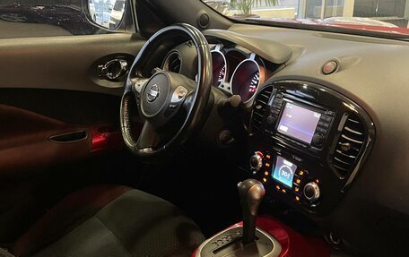 Nissan Juke II, 2011 год, 899 000 рублей, 10 фотография