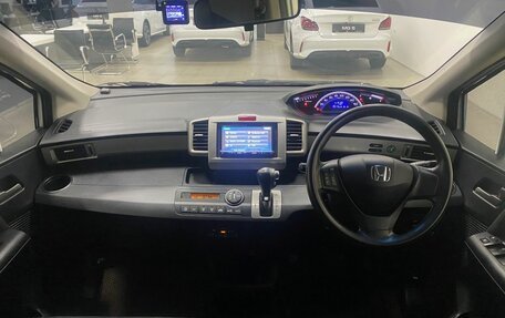 Honda Freed I, 2012 год, 996 000 рублей, 18 фотография