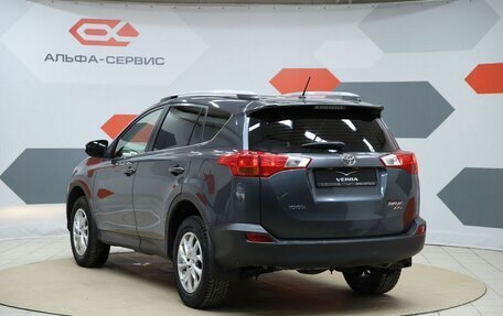 Toyota RAV4, 2015 год, 1 900 000 рублей, 5 фотография