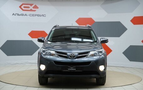 Toyota RAV4, 2015 год, 1 900 000 рублей, 2 фотография