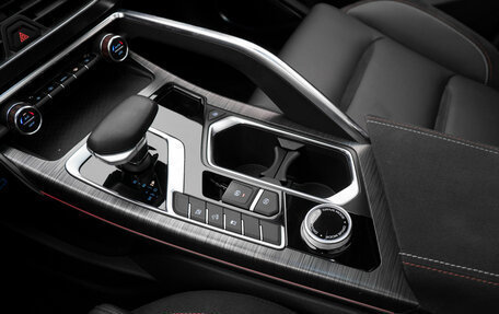 Geely Tugella FY11, 2021 год, 2 840 000 рублей, 18 фотография