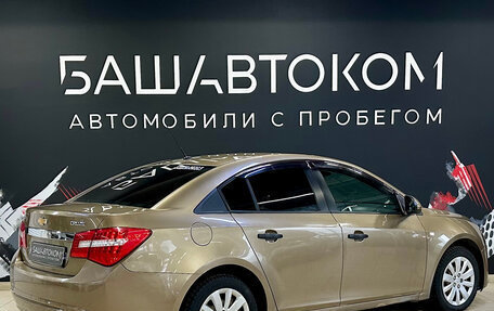 Chevrolet Cruze II, 2013 год, 590 000 рублей, 4 фотография
