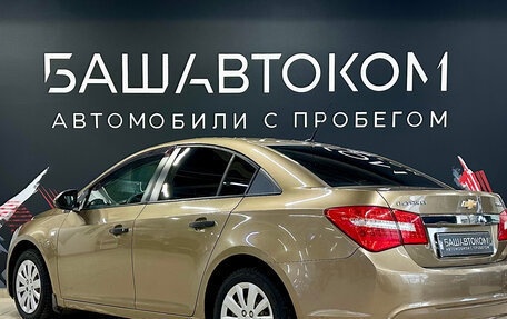 Chevrolet Cruze II, 2013 год, 590 000 рублей, 6 фотография