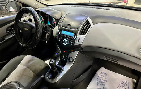 Chevrolet Cruze II, 2013 год, 590 000 рублей, 8 фотография