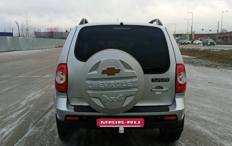 Chevrolet Niva I рестайлинг, 2011 год, 499 000 рублей, 4 фотография