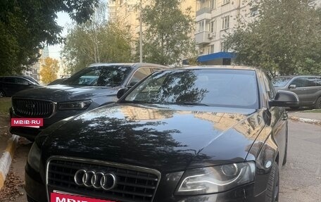 Audi A4, 2008 год, 700 000 рублей, 2 фотография