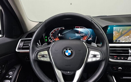 BMW 3 серия, 2022 год, 4 640 000 рублей, 14 фотография