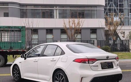 Toyota Corolla, 2025 год, 2 400 000 рублей, 7 фотография