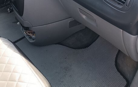 Dodge Caravan IV, 2004 год, 495 000 рублей, 17 фотография