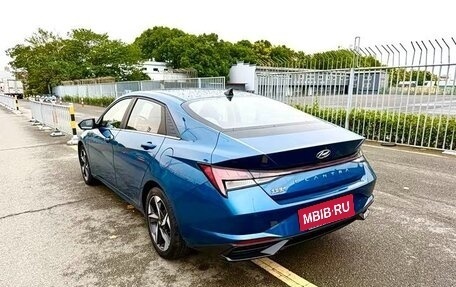 Hyundai Elantra, 2021 год, 1 070 000 рублей, 4 фотография