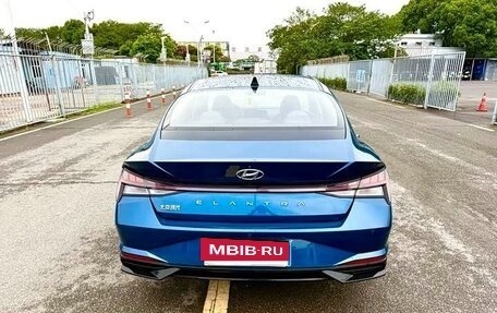 Hyundai Elantra, 2021 год, 1 070 000 рублей, 3 фотография