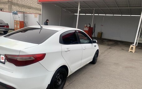 KIA Rio III рестайлинг, 2013 год, 550 000 рублей, 4 фотография