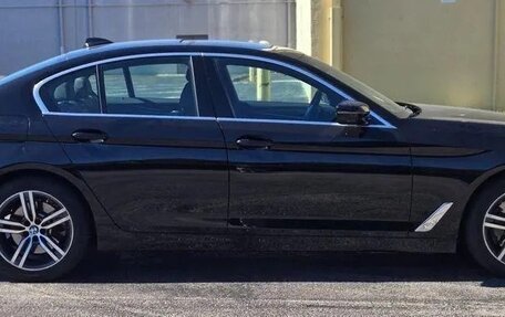 BMW 5 серия, 2021 год, 4 570 000 рублей, 2 фотография