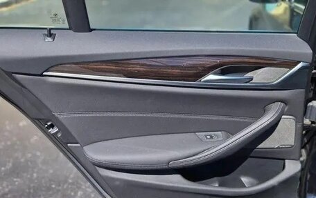 BMW 5 серия, 2021 год, 4 570 000 рублей, 7 фотография