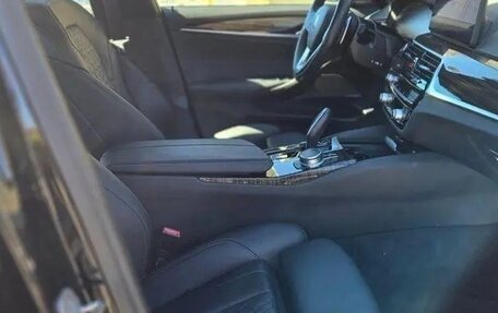 BMW 5 серия, 2021 год, 4 570 000 рублей, 14 фотография