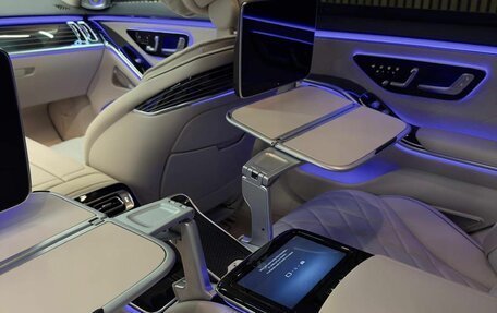 Mercedes-Benz S-Класс, 2025 год, 25 000 000 рублей, 5 фотография