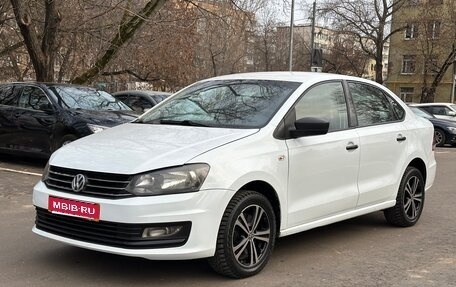 Volkswagen Polo VI (EU Market), 2019 год, 675 000 рублей, 1 фотография