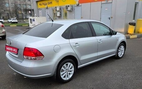 Volkswagen Polo VI (EU Market), 2013 год, 800 000 рублей, 1 фотография