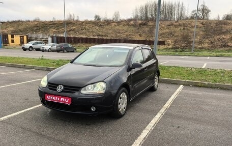 Volkswagen Golf V, 2005 год, 200 000 рублей, 1 фотография